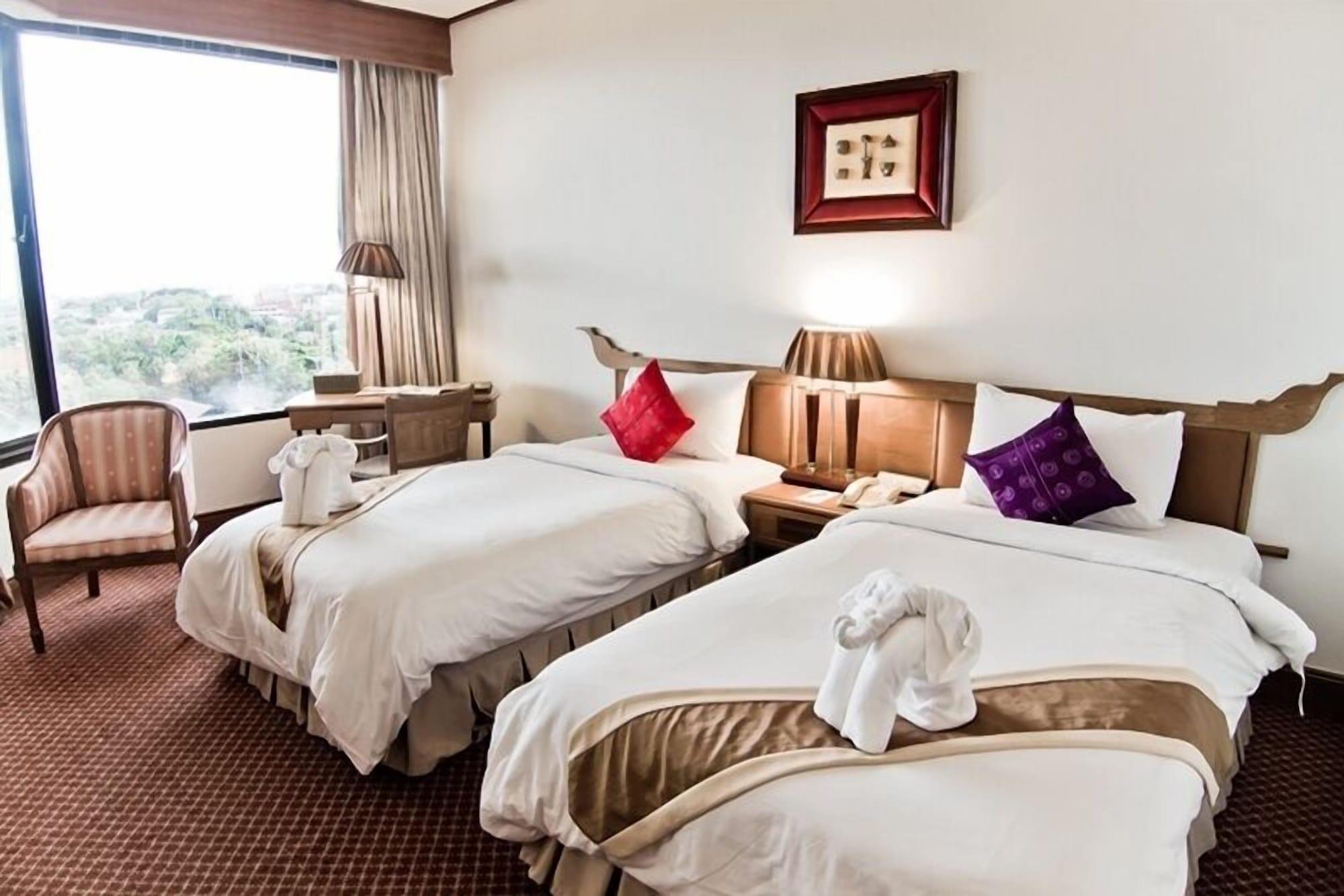 Laithong Hotel Ubon Ratchathani Eksteriør bilde