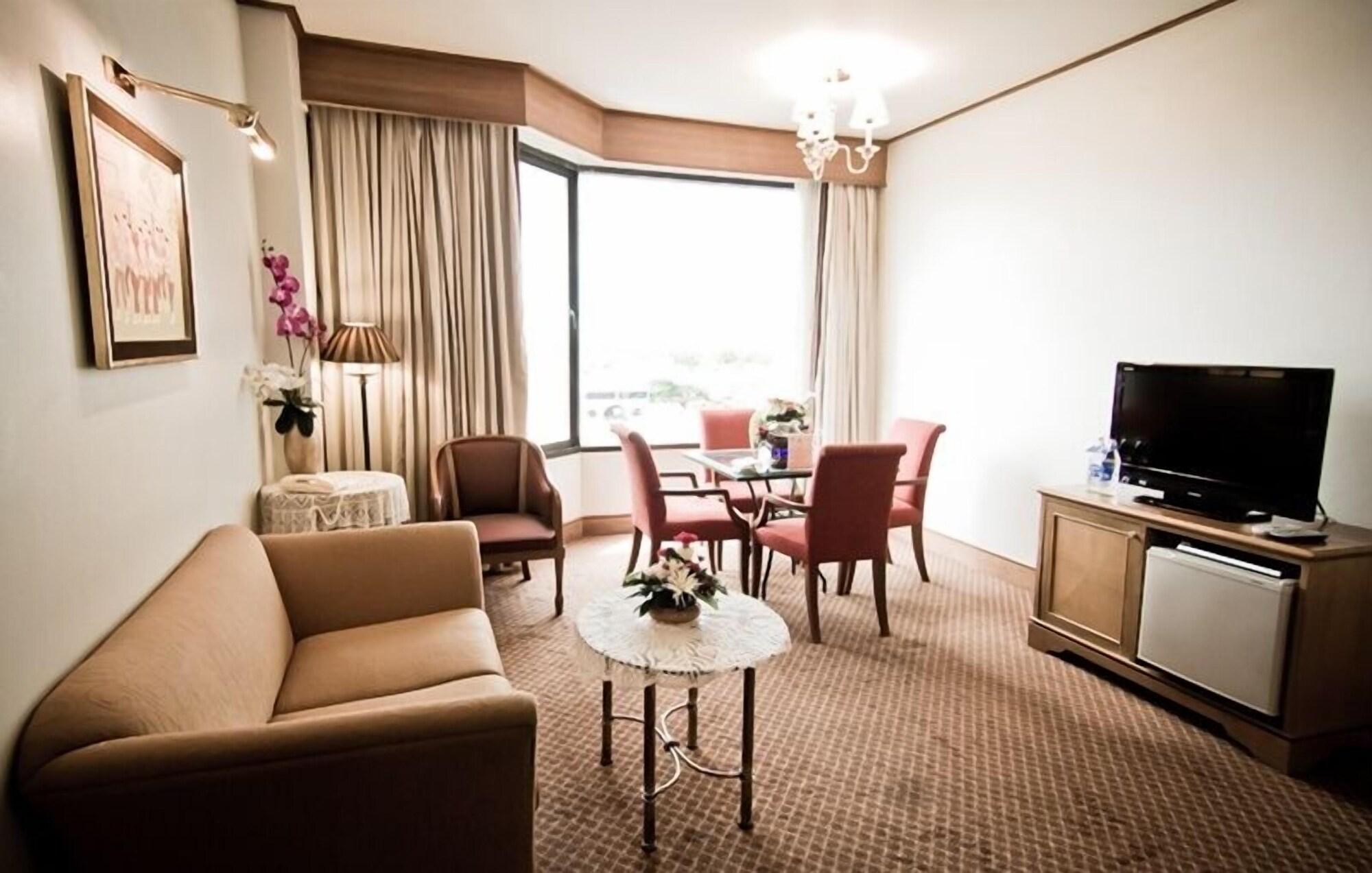 Laithong Hotel Ubon Ratchathani Eksteriør bilde