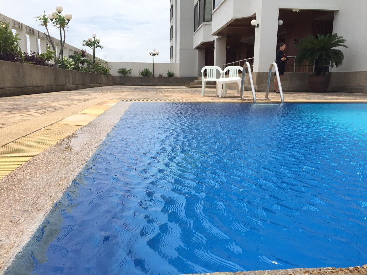 Laithong Hotel Ubon Ratchathani Eksteriør bilde